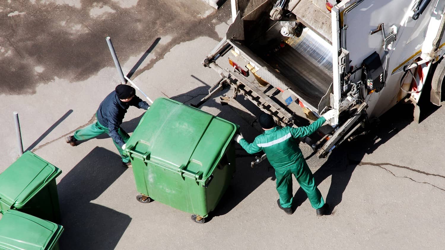 Tasker performing a Waste Collection & Disposal job.