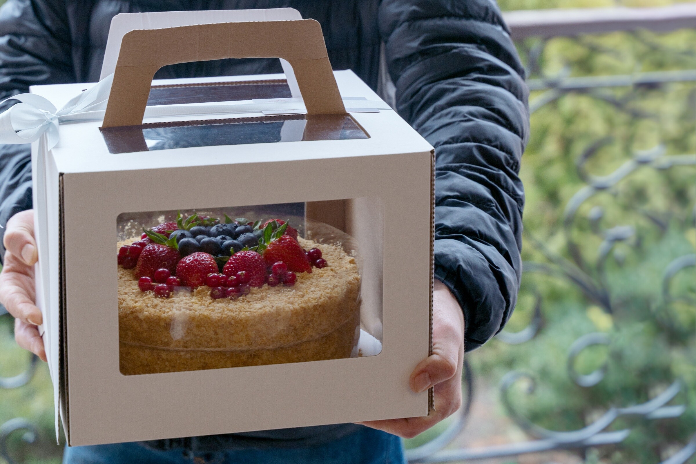 Tasker performing a Cake Delivery job.